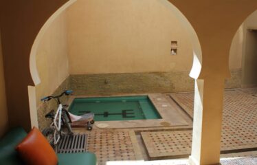 JOLI RIAD TITRE PROCHE DE TAROUDANT REF AIT84