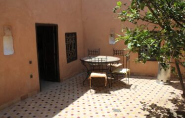 SUPERBE RIAD EN ZONE AGRICOLE REF ZAK 162